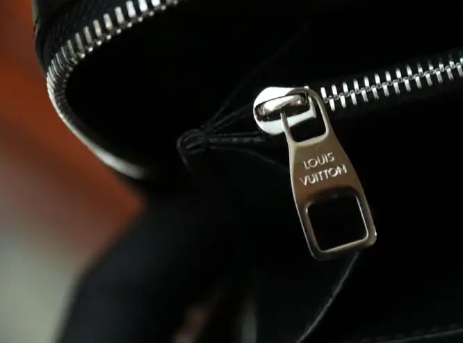 LV Clutch Bags 4206A-3685