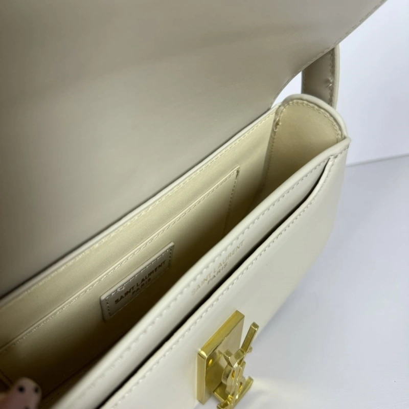Y51 top handle bags 4206a-3711