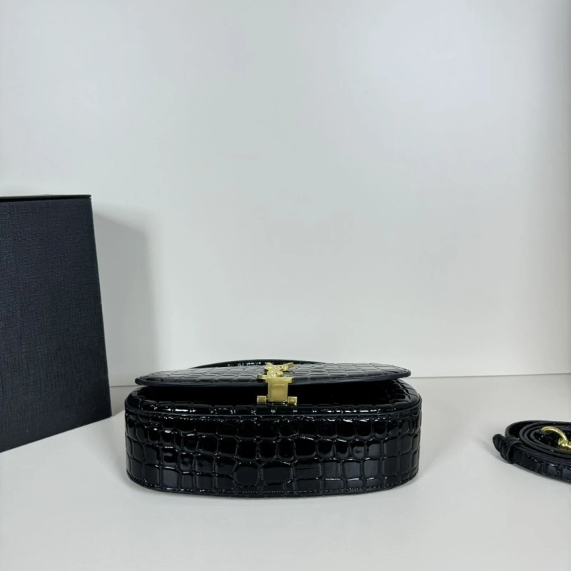 Y51 top handle bags 4206a-3712