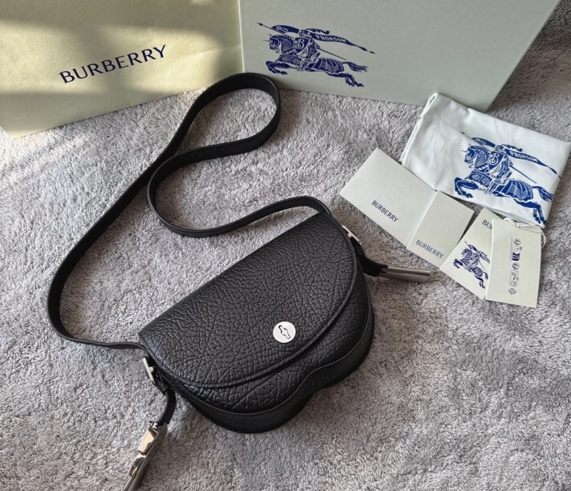 Bv*b*rry satchel bags 4211d-0003