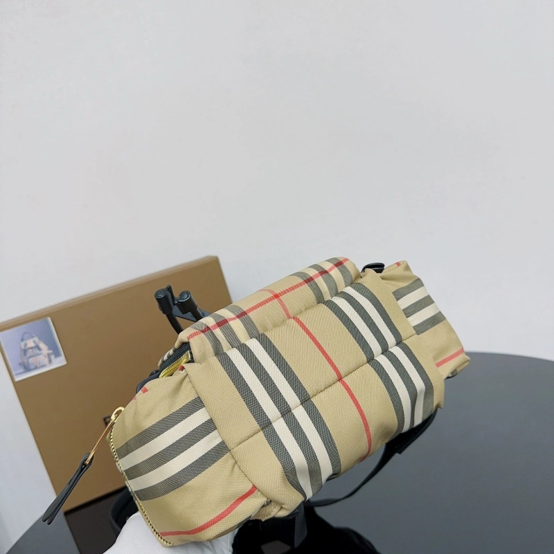 Bv*b*rry backpacks 4211d-0007