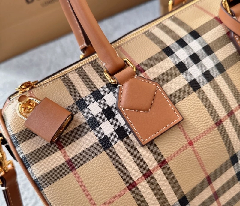 Bv*b*rry speedy bags 4211d-0031