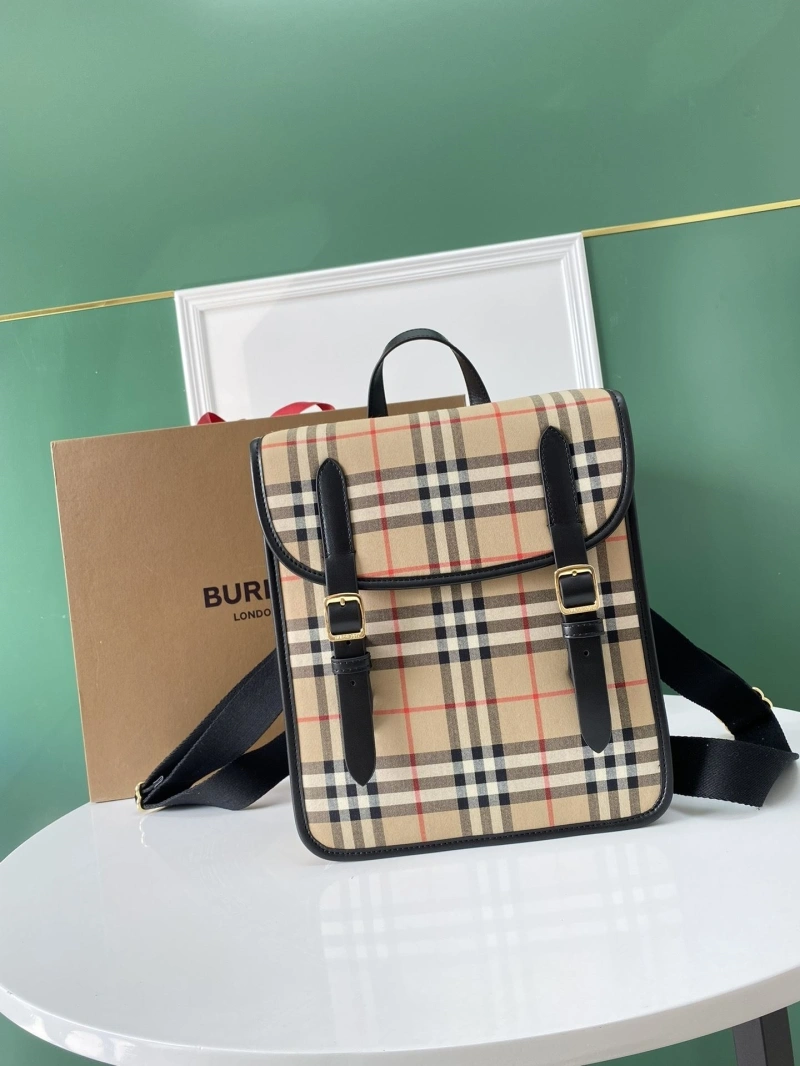 Bv*b*rry backpacks 4211d-0048