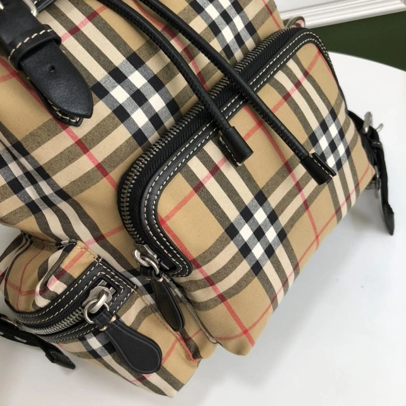 Bv*b*rry backpacks 4211d-0054