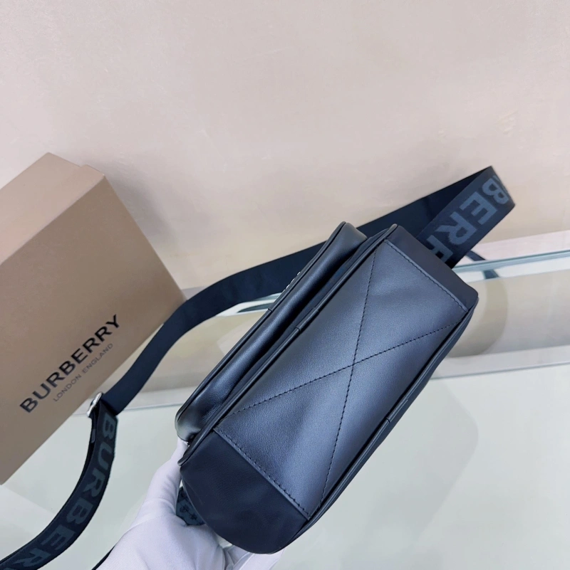 Bv*b*rry satchel bags 4211d-0102