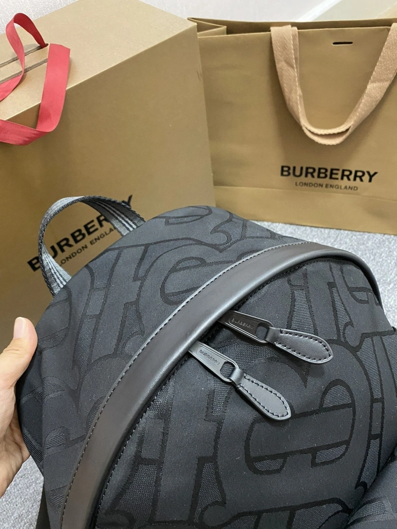 Bv*b*rry backpacks 4211d-0137
