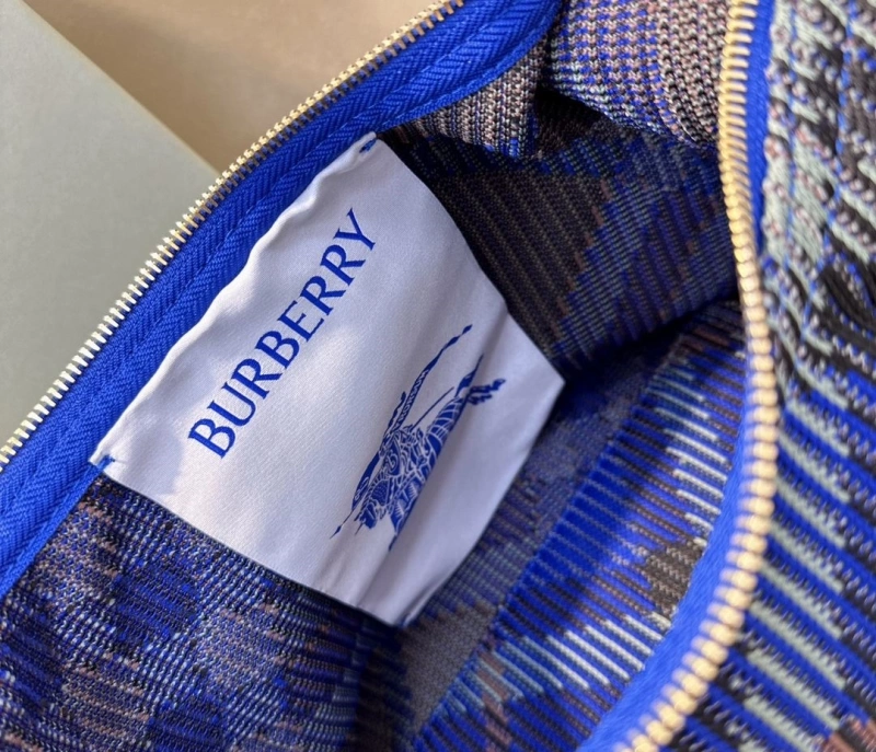 Bv*b*rry top handle bags 4211d-0194