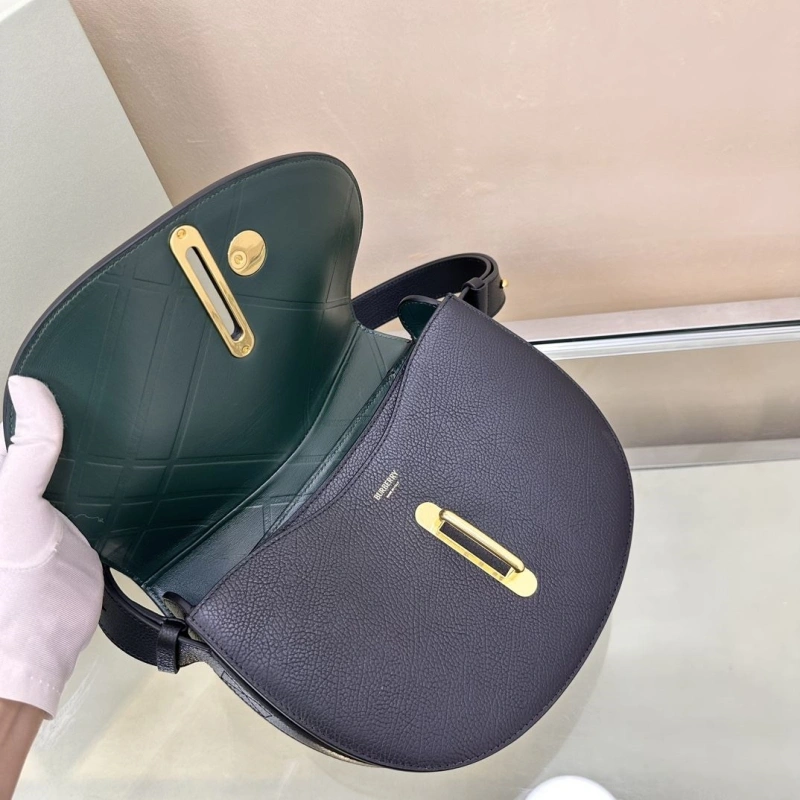 Bv*b*rry satchel bags 4211d-0196