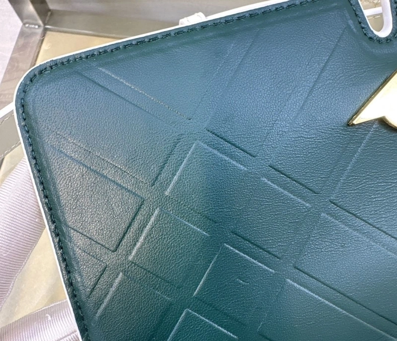 Bv*b*rry satchel bags 4211d-0198