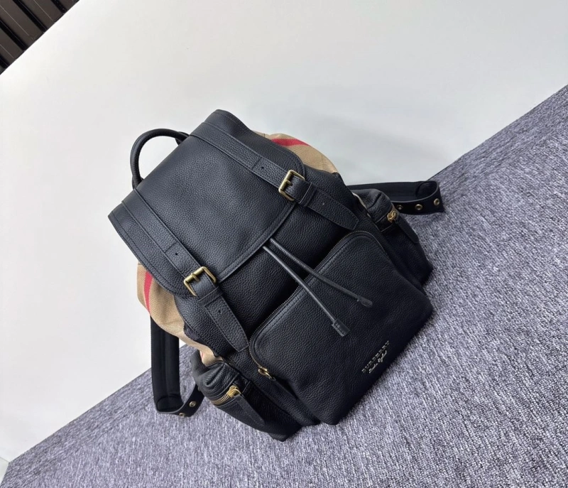 Bv*b*rry backpacks 4211d-0204
