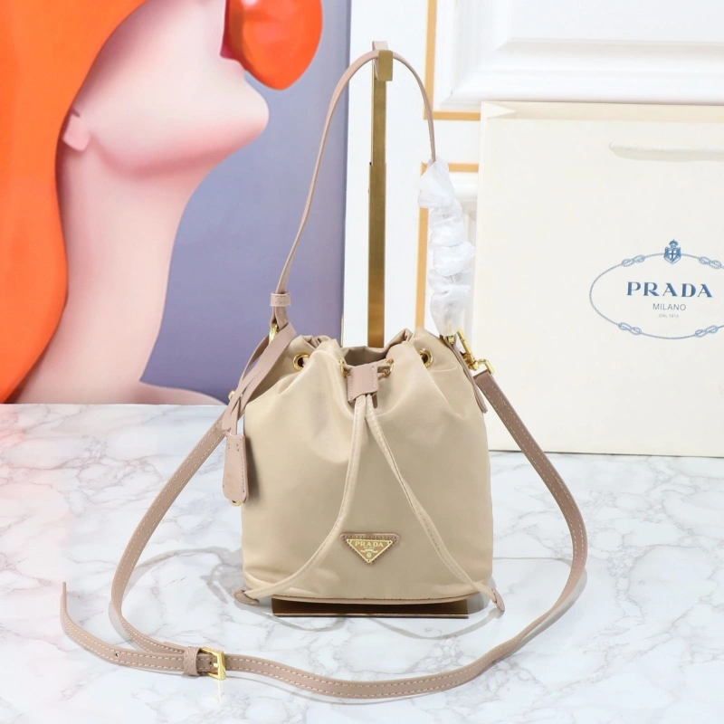 Pra*a bucket bags 4213-0088