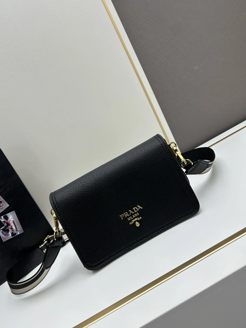 Pra*a satchel bags 4213-0171