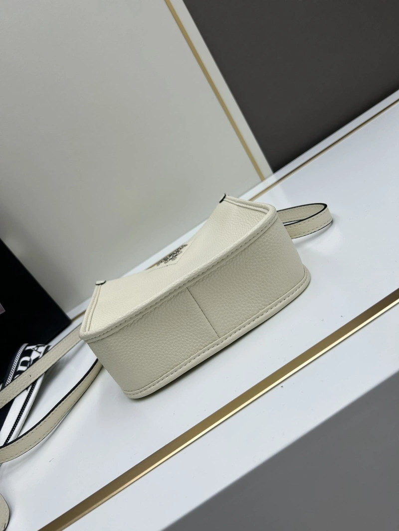 Pra*a satchel bags 4213-0188