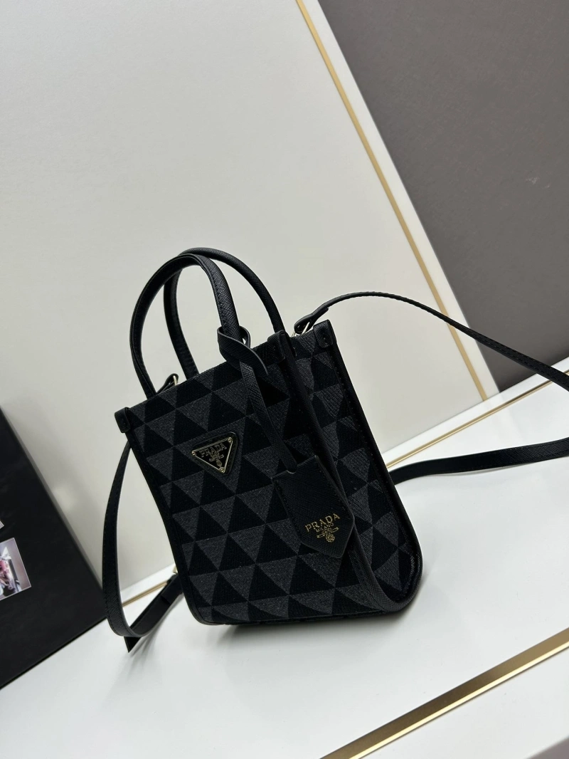 Pra*a shopping bags 4213-0239