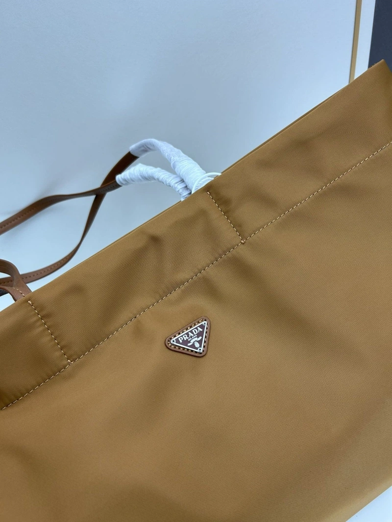 Pra*a shopping bags 4213-0256