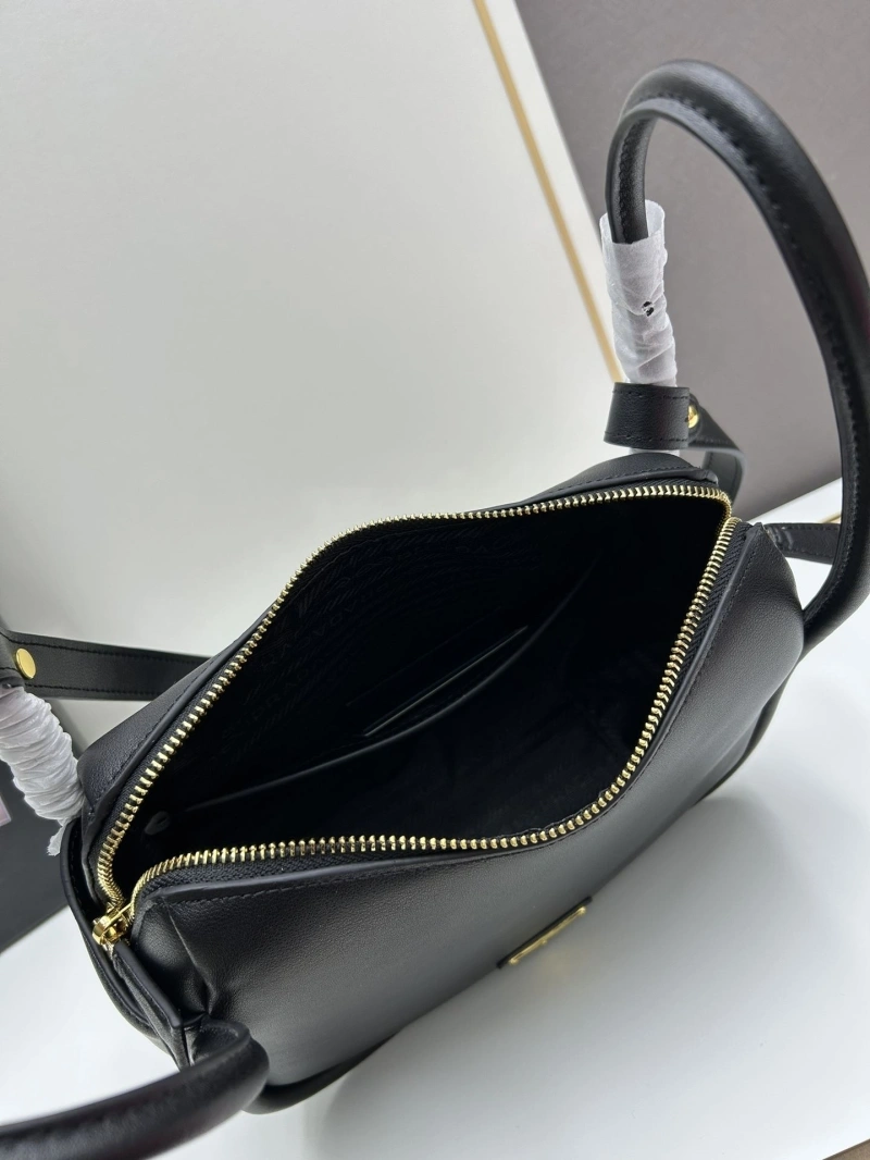 Pra*a satchel bags 4213-0303