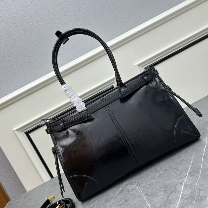 Pra*a satchel bags 4213-0308