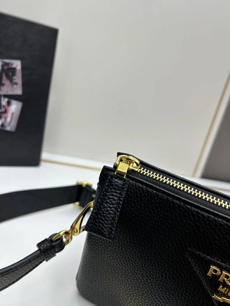 Pra*a satchel bags 4213-0319
