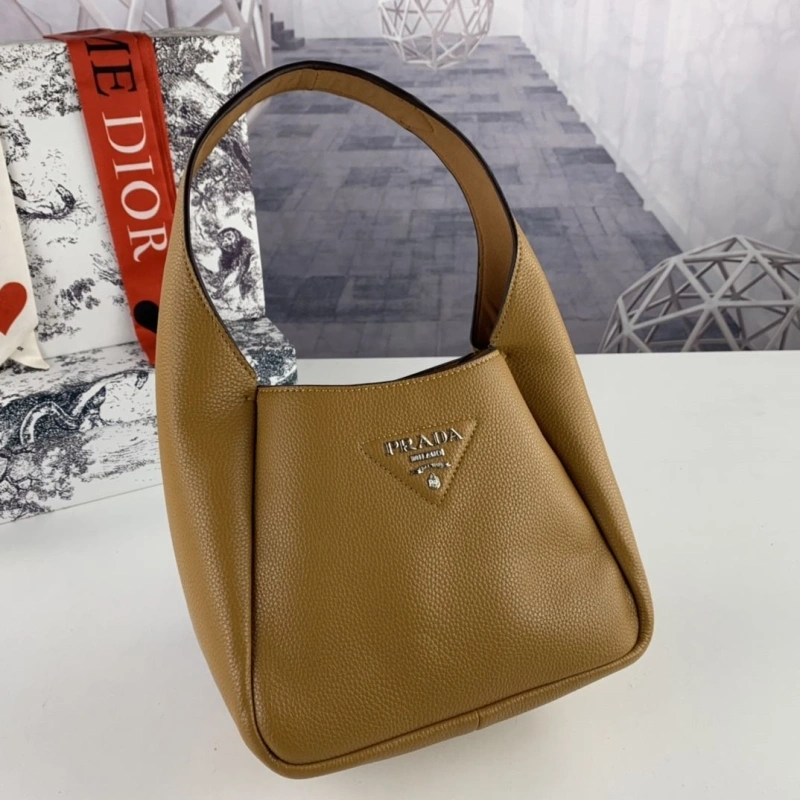 Pra*a shopping bags 4213-0421