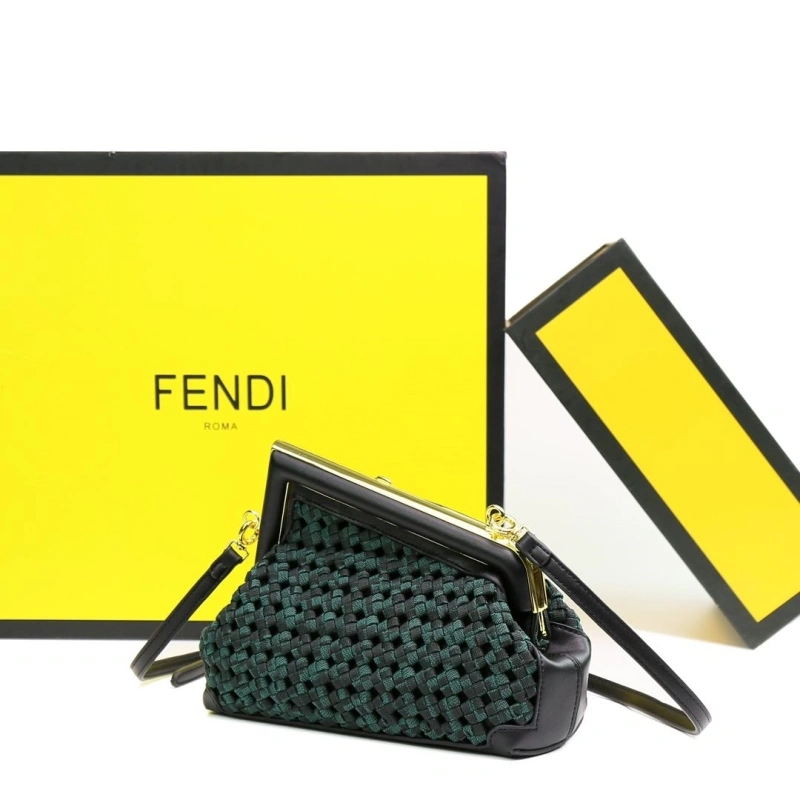 F**di first bags 4220-0068