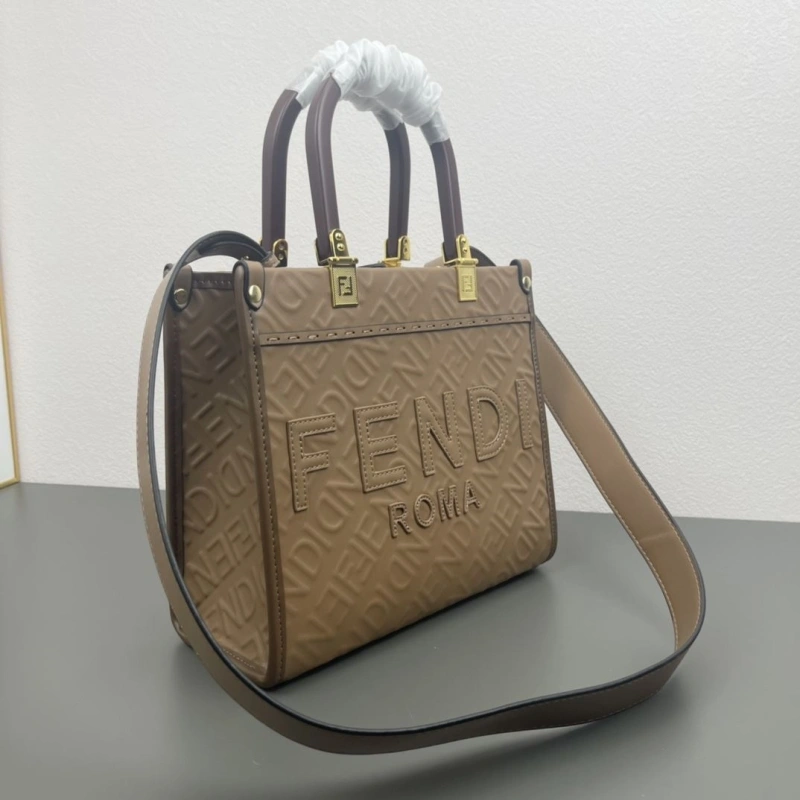 F**di shopping bags 4220-0090