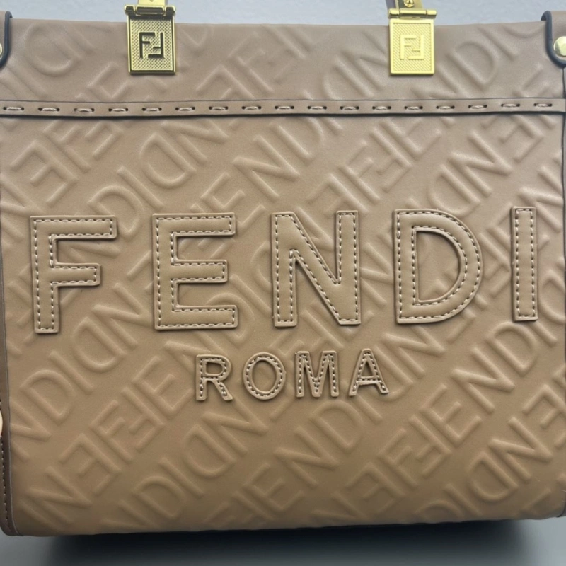 F**di shopping bags 4220-0090