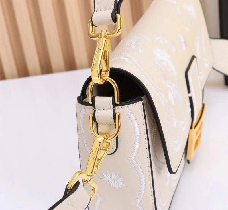 F**di top handle bags 4220-0091