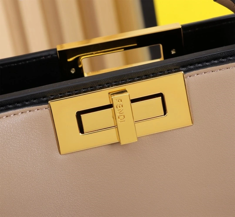 F**di top handle bags 4220-0125