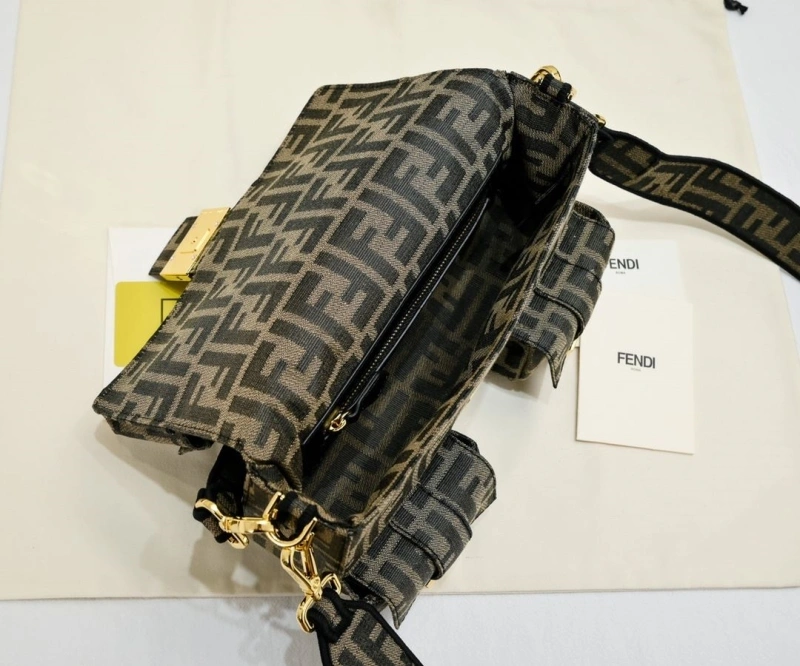 F**di top handle bags 4220-0203