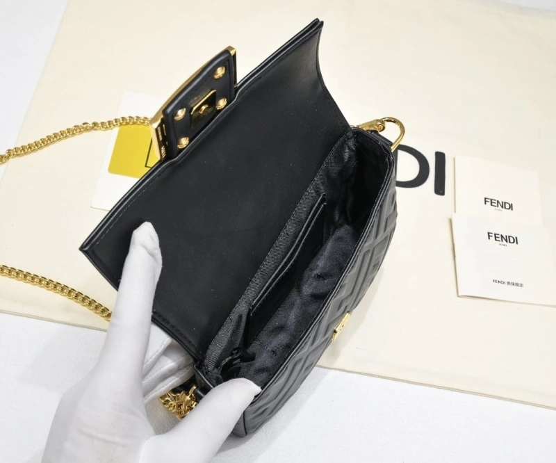 F**di top handle bags 4220-0205