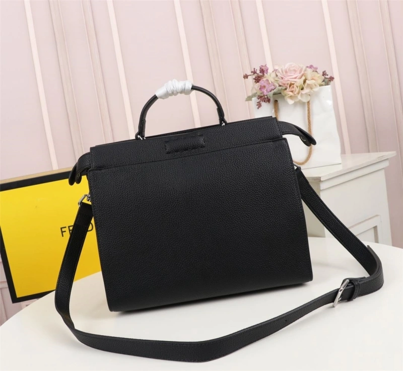 F**di shopping bags 4220-0223