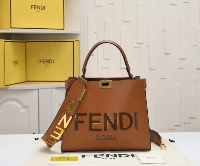 F**di shopping bags 4220-0227