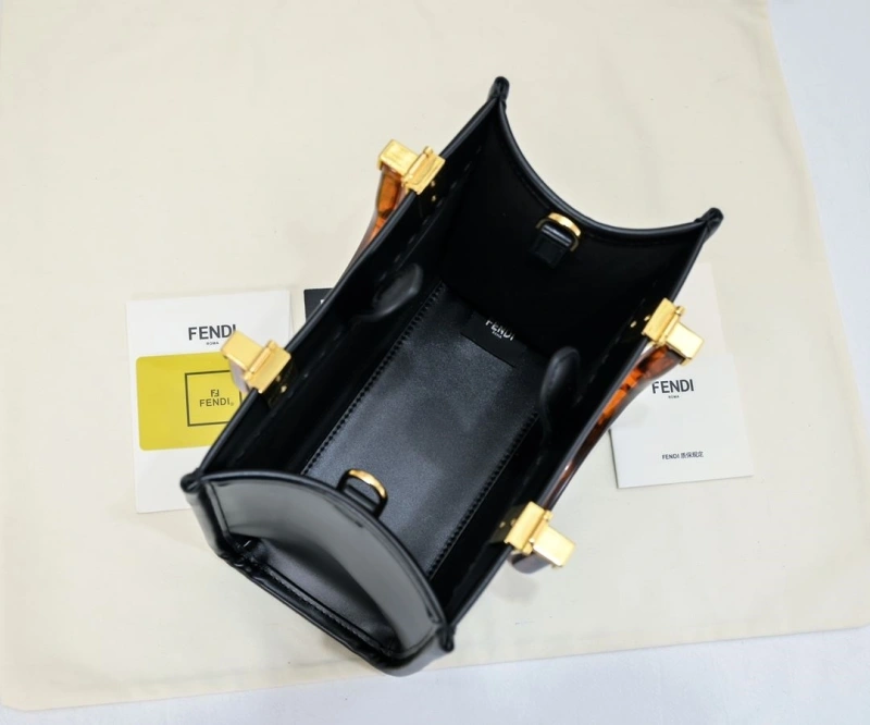 F**di shopping bags 4220-0231