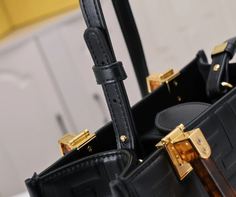 F**di shopping bags 4220-0232
