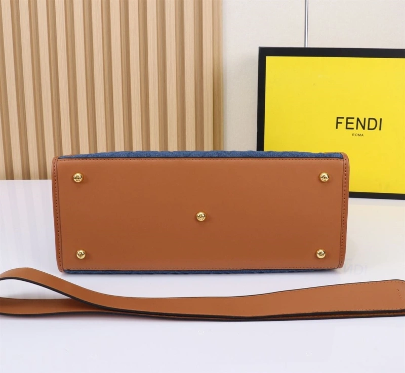 F**di shopping bags 4220-0250