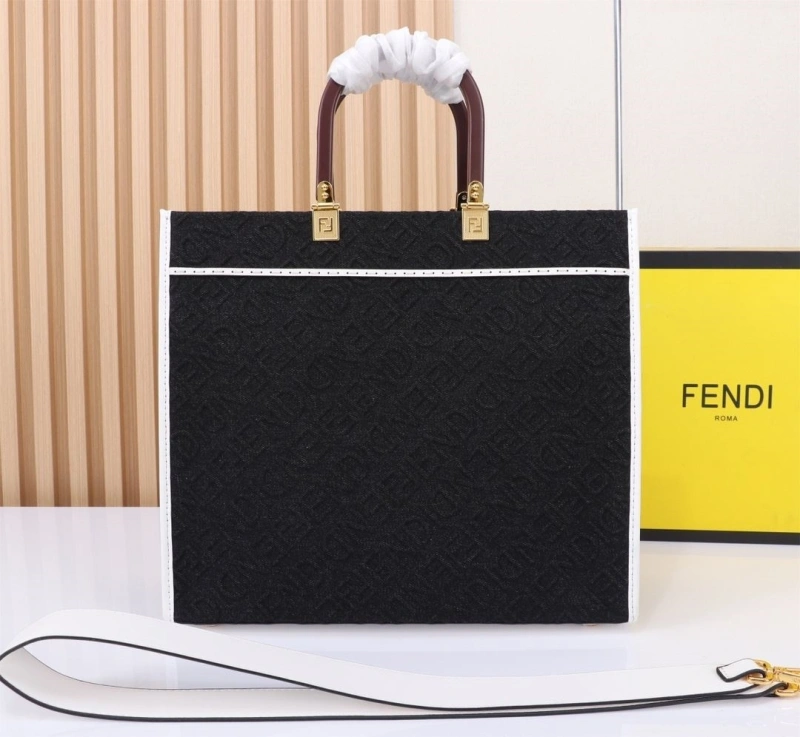F**di shopping bags 4220-0253