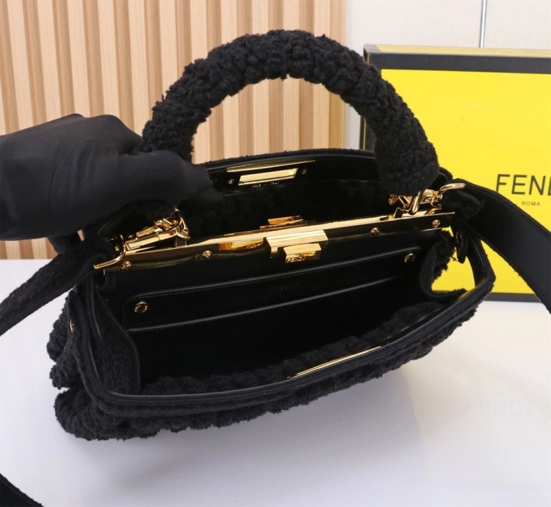 F**di shopping bags 4220-0260