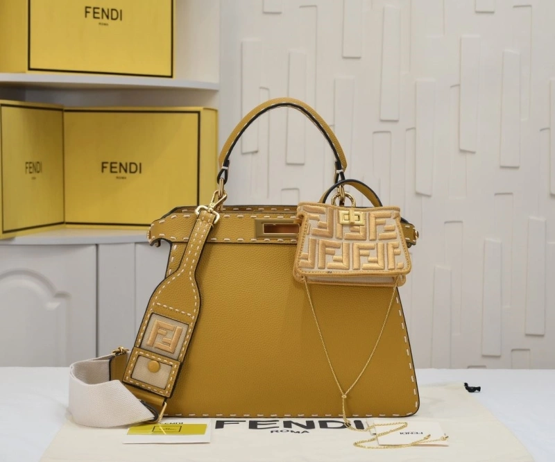 F**di shopping bags 4220-0261