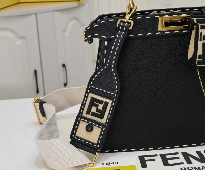 F**di shopping bags 4220-0262