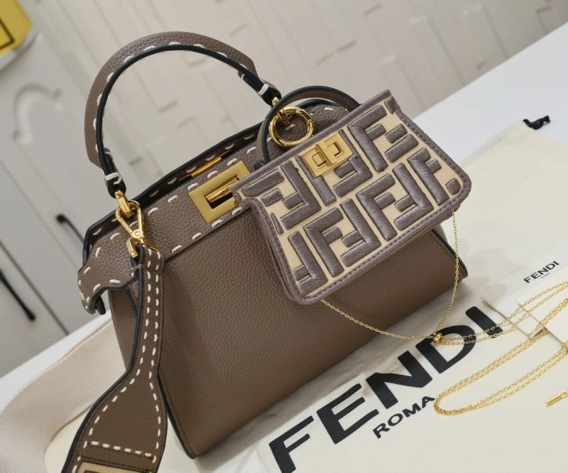 F**di shopping bags 4220-0269