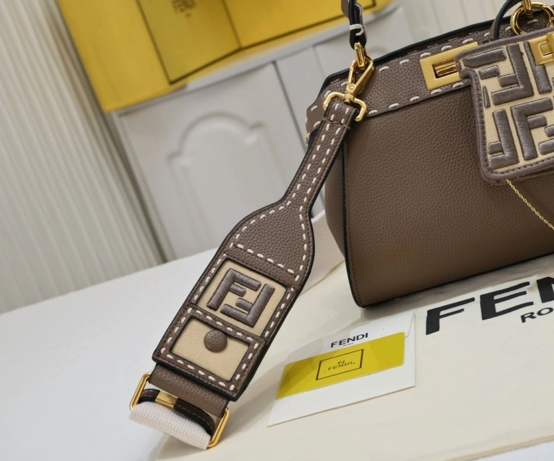 F**di shopping bags 4220-0269