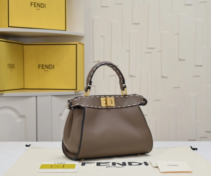F**di shopping bags 4220-0269