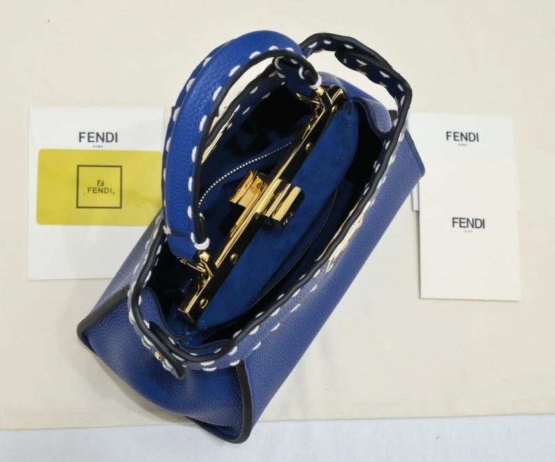 F**di shopping bags 4220-0272