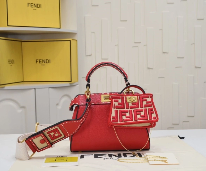 F**di shopping bags 4220-0273