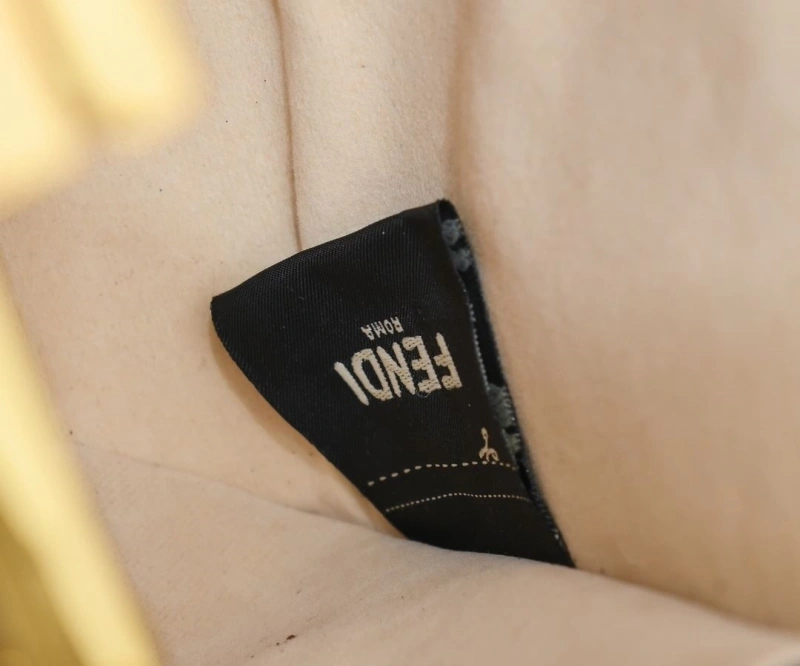 F**di shopping bags 4220-0274
