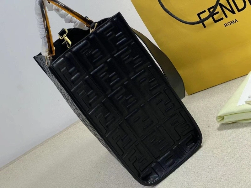 F**di shopping bags 4220-0288