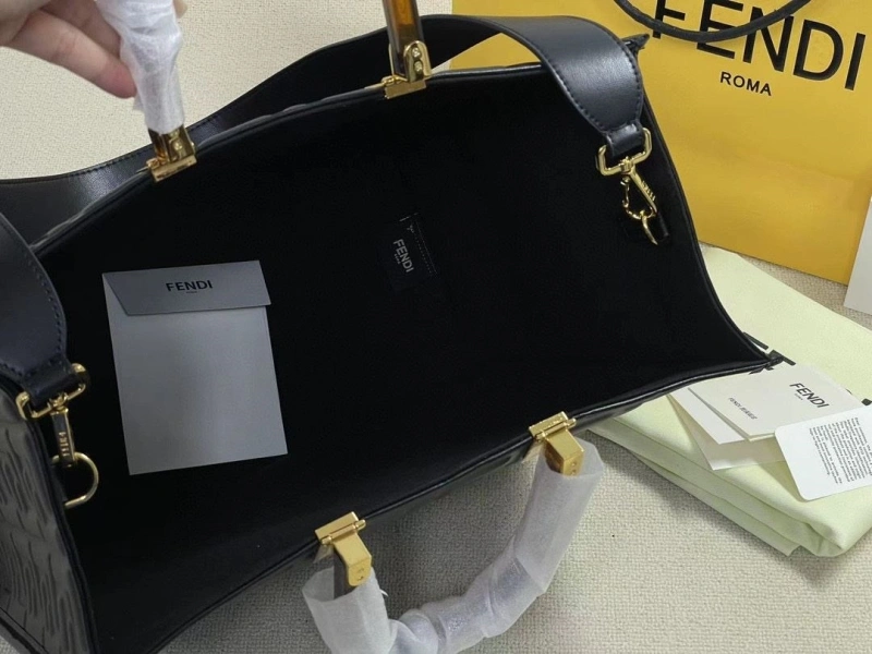 F**di shopping bags 4220-0288