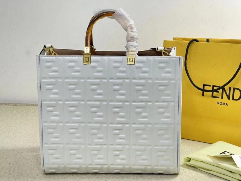 F**di shopping bags 4220-0289