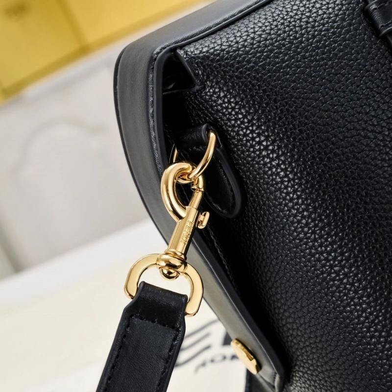 F**di top handle bags 4220-0301