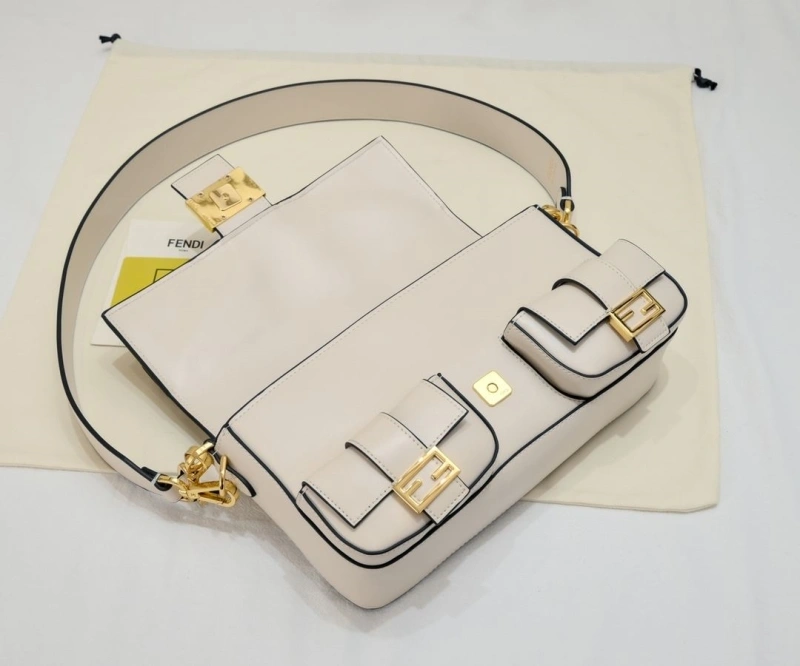 F**di top handle bags 4220-0316